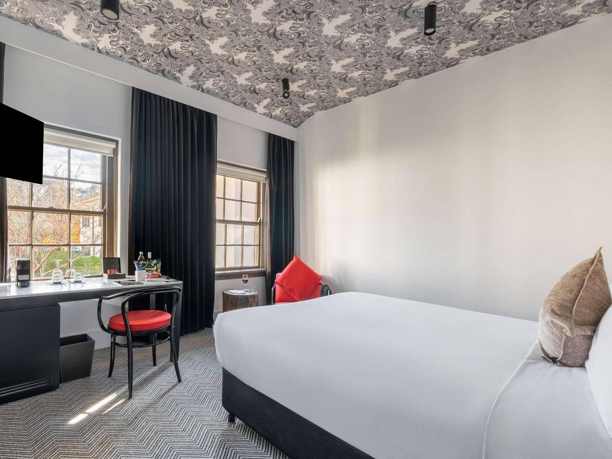Peppers Gallery Hotel Canberra Zewnętrze zdjęcie