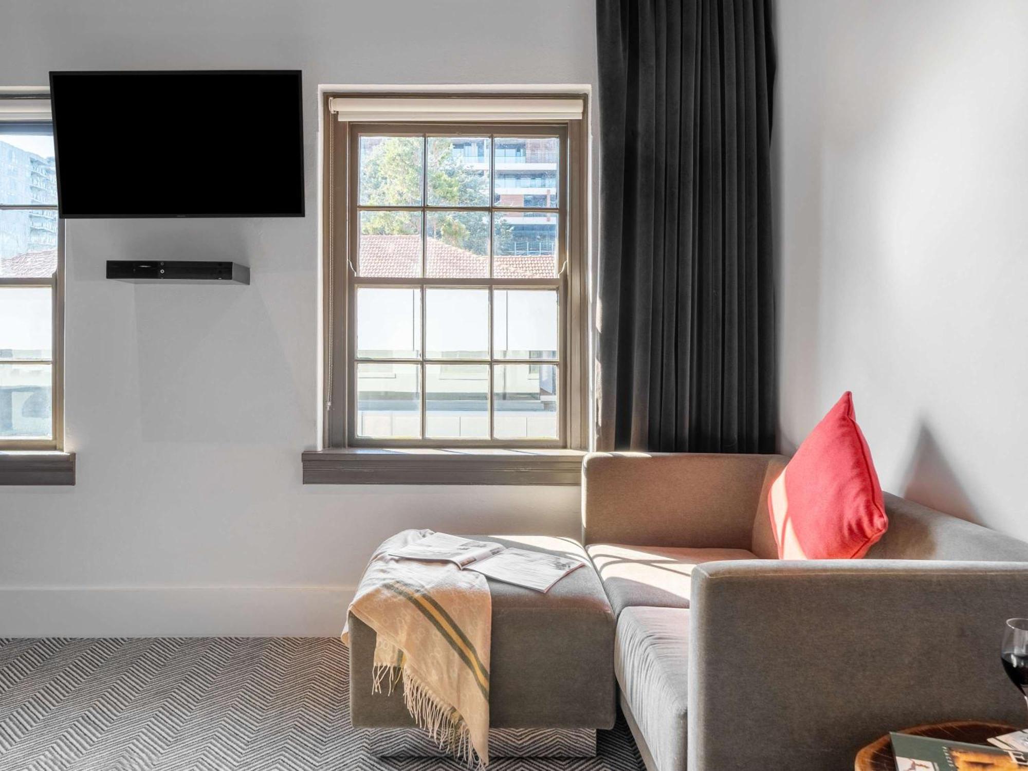 Peppers Gallery Hotel Canberra Zewnętrze zdjęcie